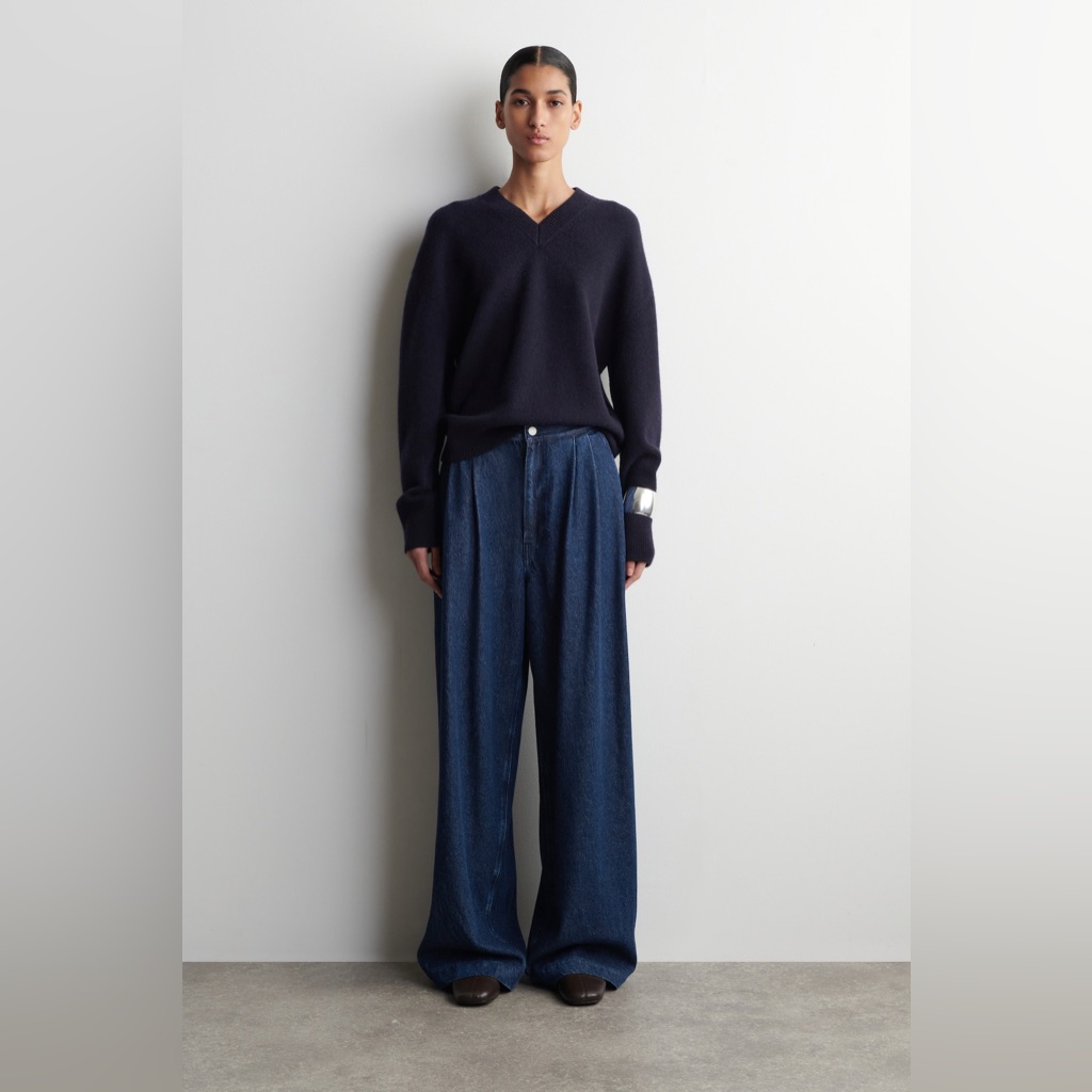 Nwt Cos Pleated Wide-Leg Denim Pants In Dark Blue